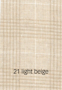 Foto eines hellbeigen Stoffmusters mit hellem und dunklem Karomuster.